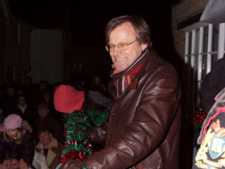 Actor David Neilson (Roy from Coronation Street) turning on the Christmas lights